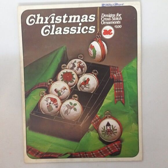 Christmas Cross Stitch Pattern Book Lot-Vintage-1970s-Ornaments-Stocking - Picture 7 of 10